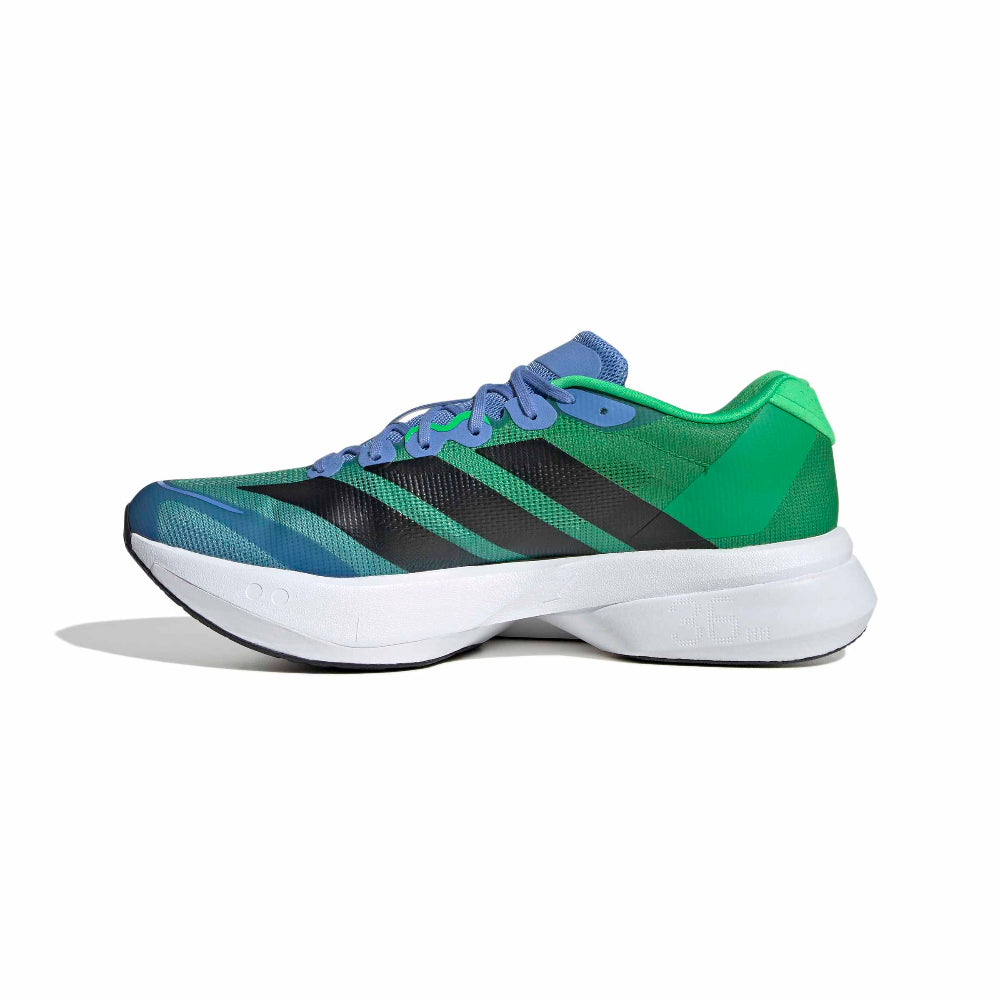 Lateral interior de la zapatilla Adidas Adizero Boston 13 verde y azul, detalle de las tres bandas y la mediasuela Lightstrike