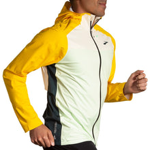 Cargar imagen en el visor de la galería, Brooks chaqueta impermeable High Point Verde Amarillo
