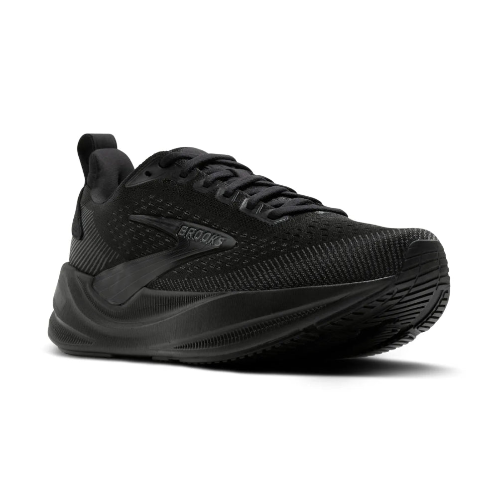 Zapatilla Brooks Ghost Max 4 negra, vista frontal en ángulo, detalle de la puntera y los cordones