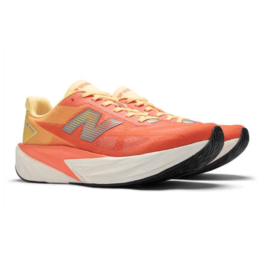 New Balance FuelCell Rebel V5 Naranja