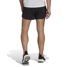 Cargar imagen en el visor de la galería, Adidas pantalones cortos Own the Run Split
